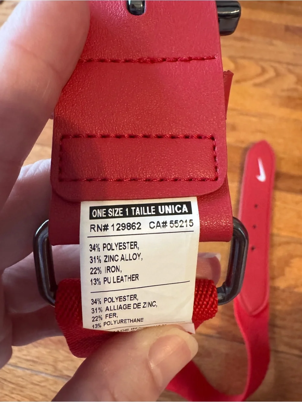 Nike Kids Softball Red Elastic Stretch Belt with Swoosh Accent